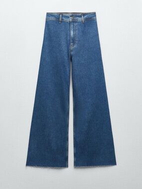 NWT Zara Wide Leg Flared Jeans in Medium Blue Denim